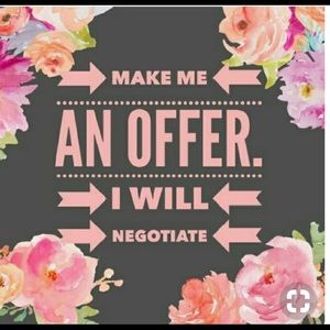 MAKE ME AN OFFER🌸🌸 EVREYTHING  IS NEGOTIABLE